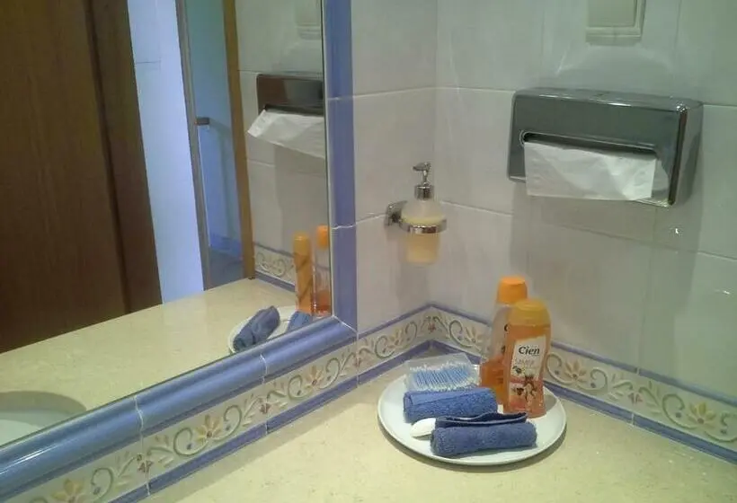 سوئیت با تخت بزرگ, Vila Florina