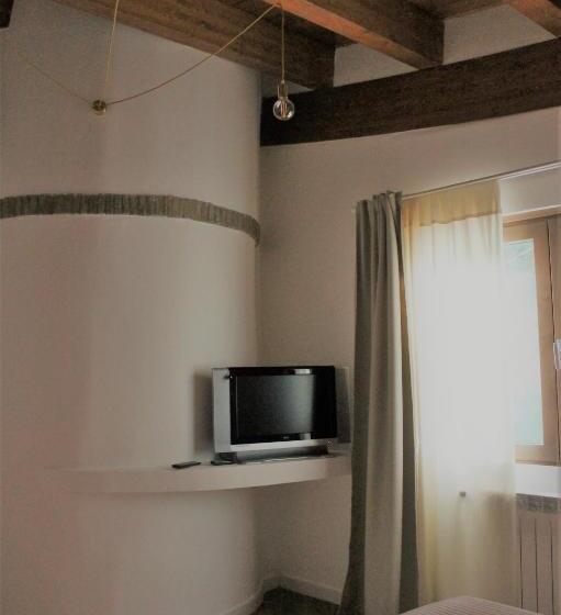 חדר סטנדרט חדר אמבטיה משותף, Bora B&b