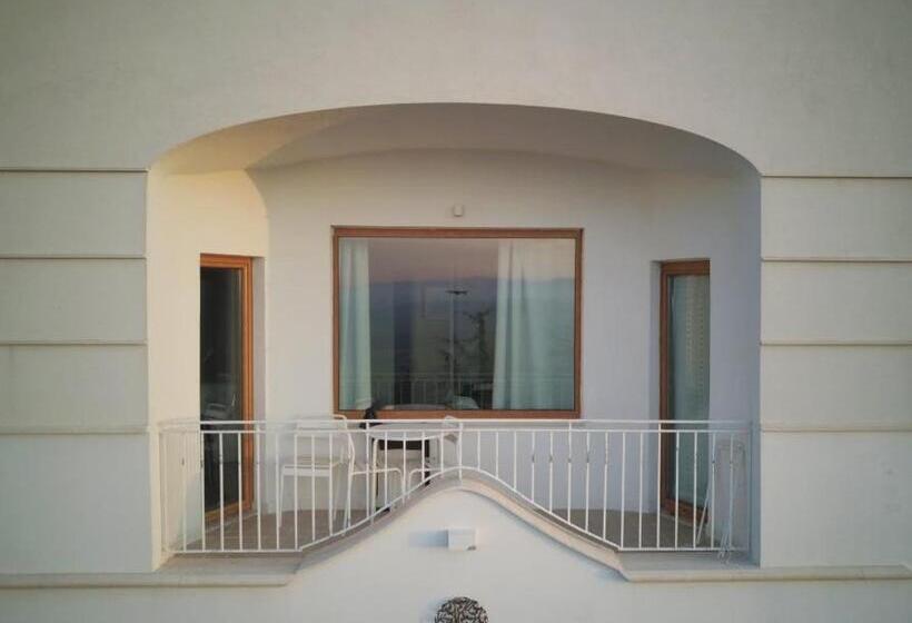 חדר סטנדרט עם ג'קוזי, Bora B&b