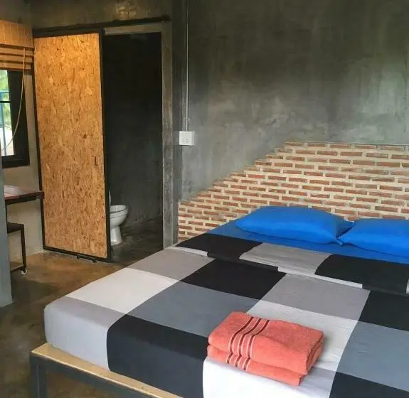Standard-huone Puutarhanäkymä, Baan Nork Farmstay บ้านนอก ฟาร์มสเตย์