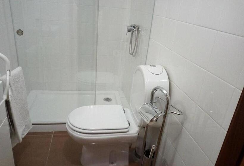 اتاق استاندارد سه نفره, Residencial Encontro