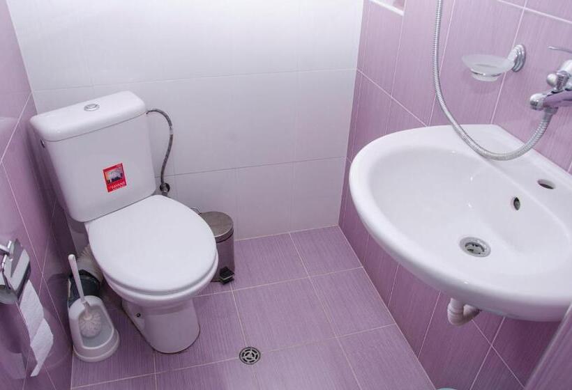 חדר סטנדרט לשלושה, Guest House Niya Chernomorets