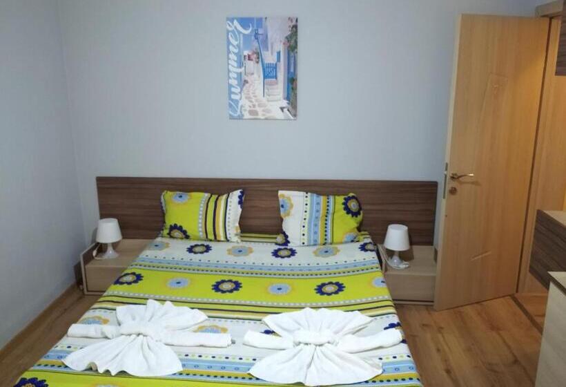 חדר סטנדרט לשלושה, Guest House Niya Chernomorets