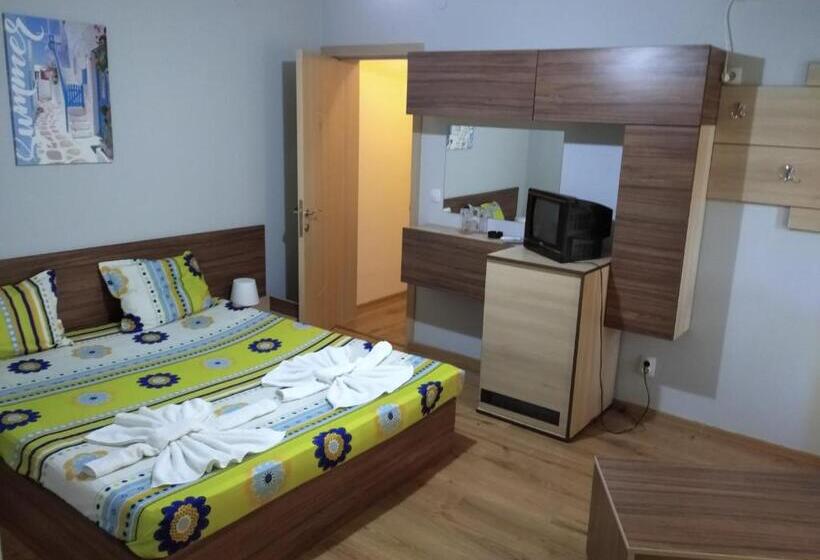 חדר סטנדרט לשלושה, Guest House Niya Chernomorets