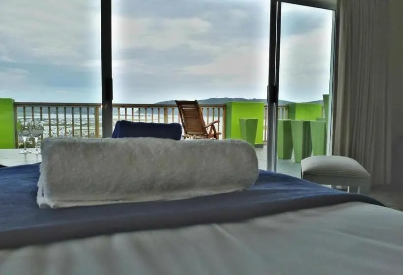 テラス付スーペリアルーム, Knysnaviews Guest House