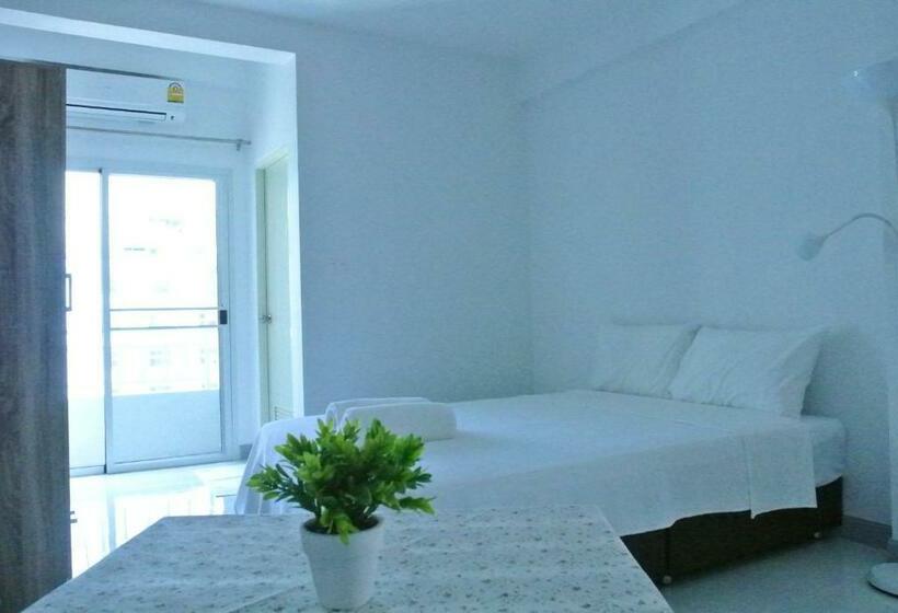 标准间带阳台, V Suvarnabhumi วี สุวรรณภูมิ