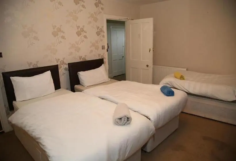 スタンダードトリプルルーム, Victorin House   All Rooms Are En Suite