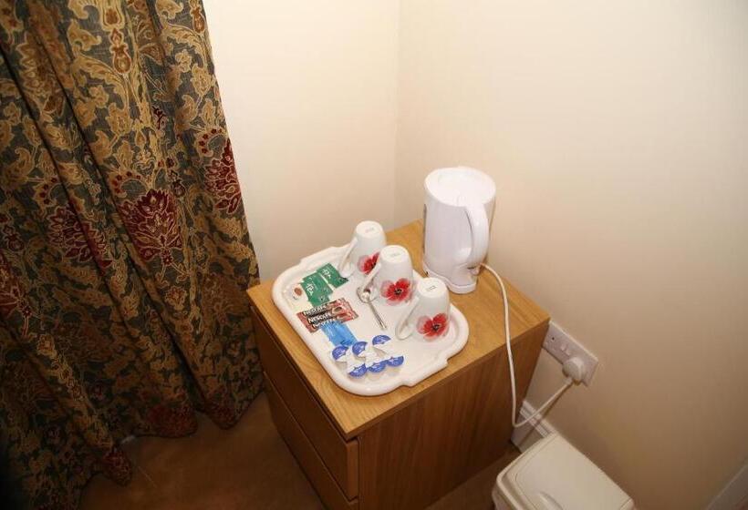 スタンダード４人部屋, Victorin House   All Rooms Are En Suite