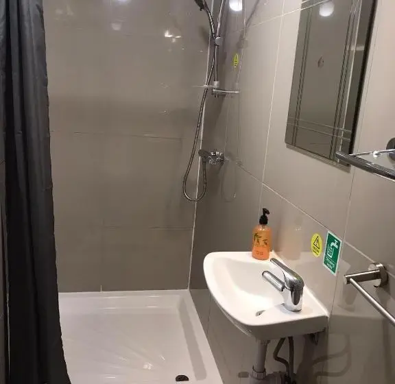 デラックスルーム, Victorin House   All Rooms Are En Suite
