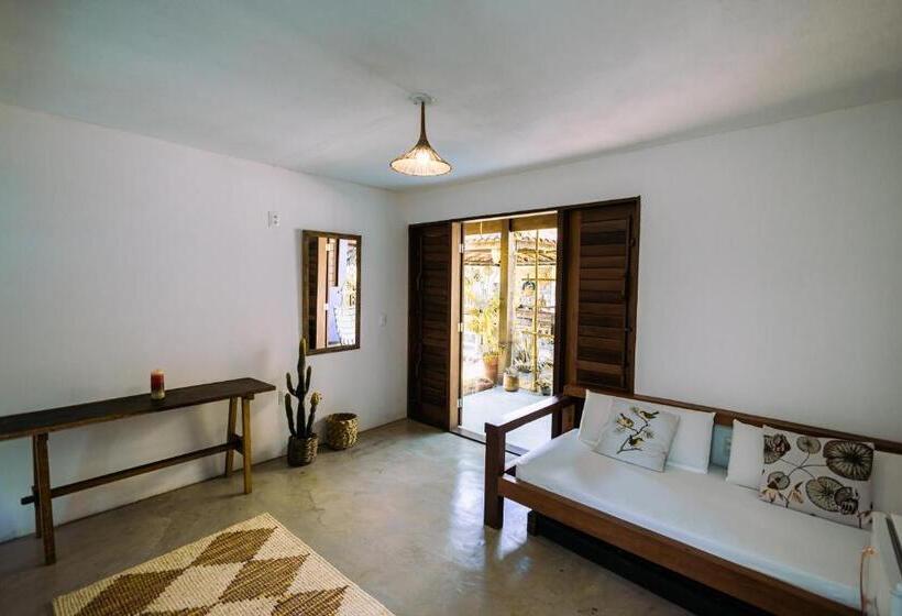 Deluxe Kolmen Hengen Huone, Pousada Habitat Caraiva