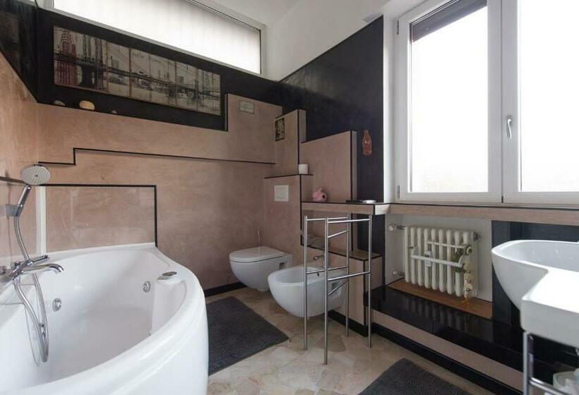 اتاق لوکس, B&b Rosa Blu