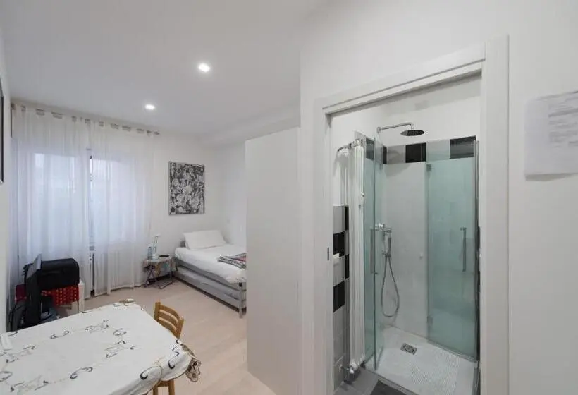 اتاق استاندارد یک نفره, B&b Rosa Blu