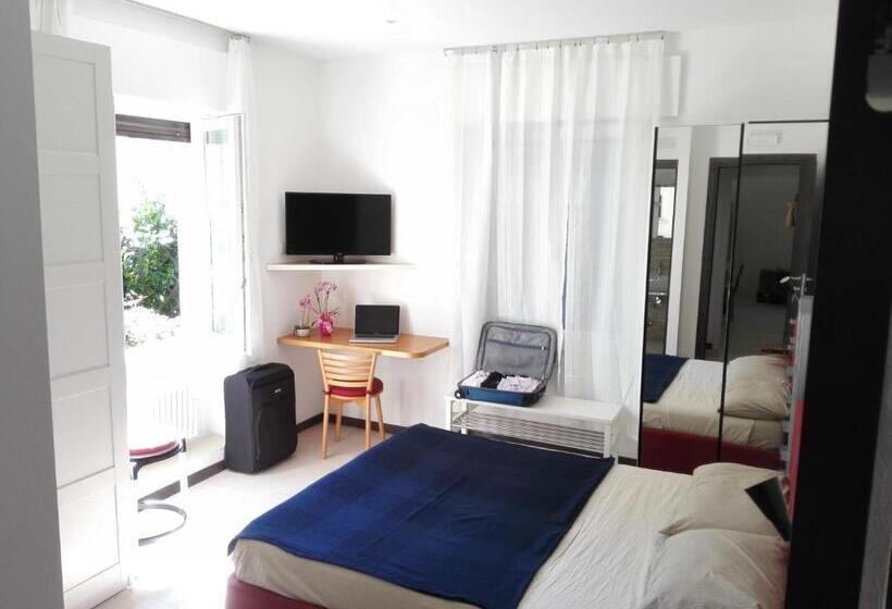 اتاق لوکس, B&b Rosa Blu