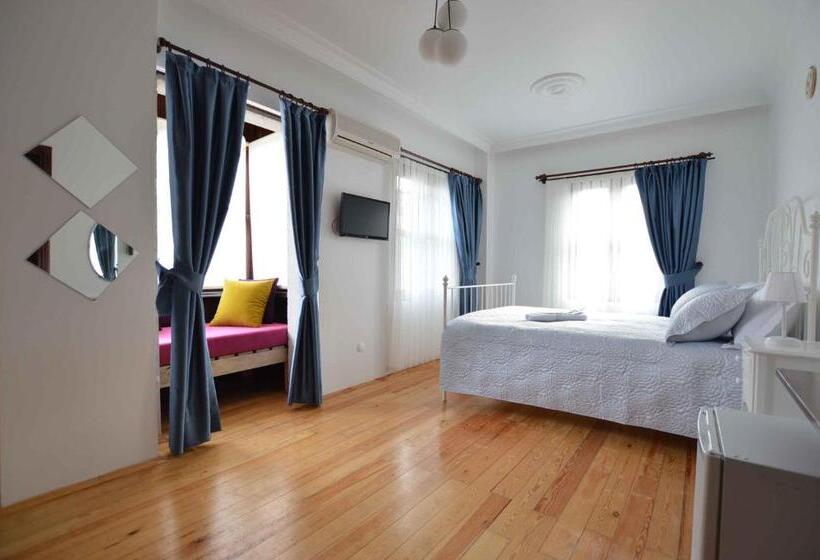 جناح جونيور, Alayaz