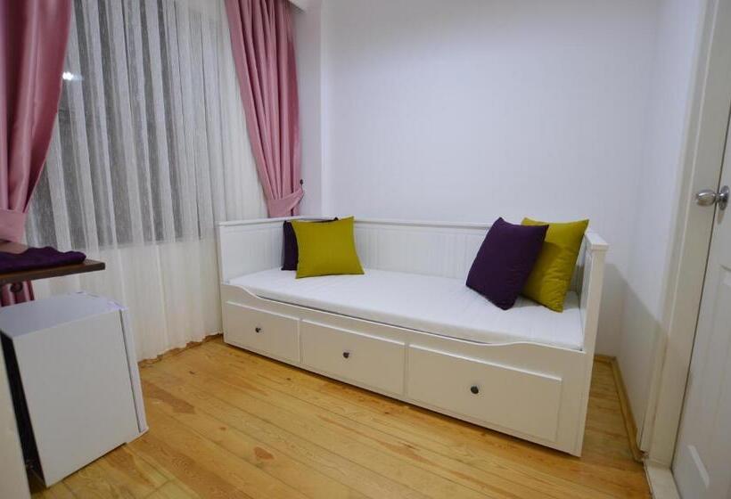 غرفة ديلوكس, Alayaz