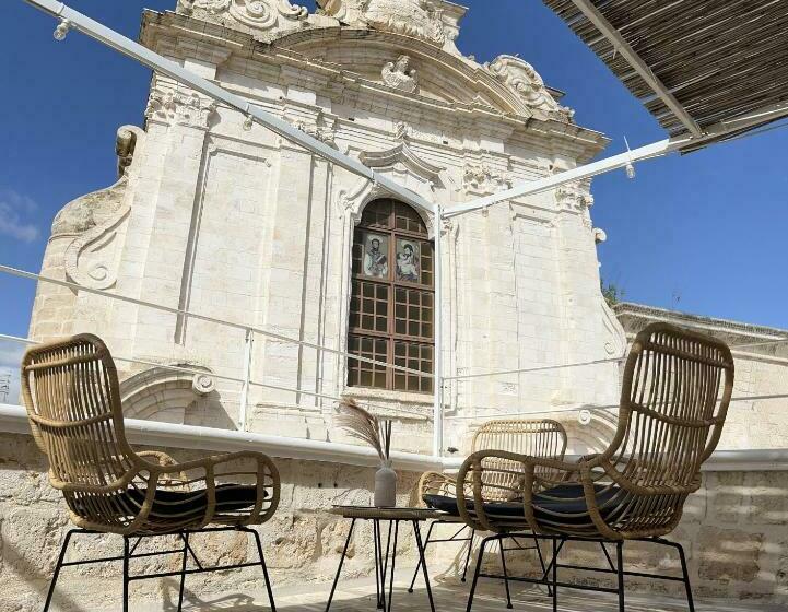 Номер Стандарт с Балконом, Donna Nina