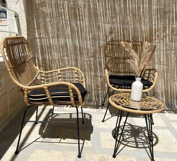 Номер Стандарт с Балконом, Donna Nina