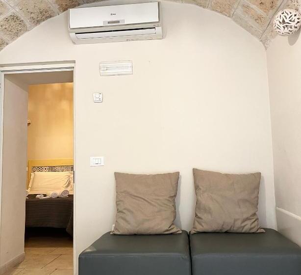 Апартаменты 1 Спальня Нижний Этаж, Donna Nina