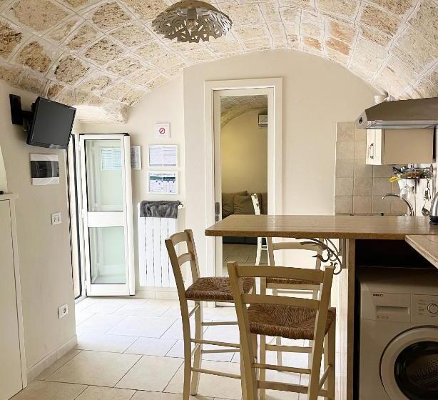 Apartamento 1 Quarto Rés-do-chão, Donna Nina