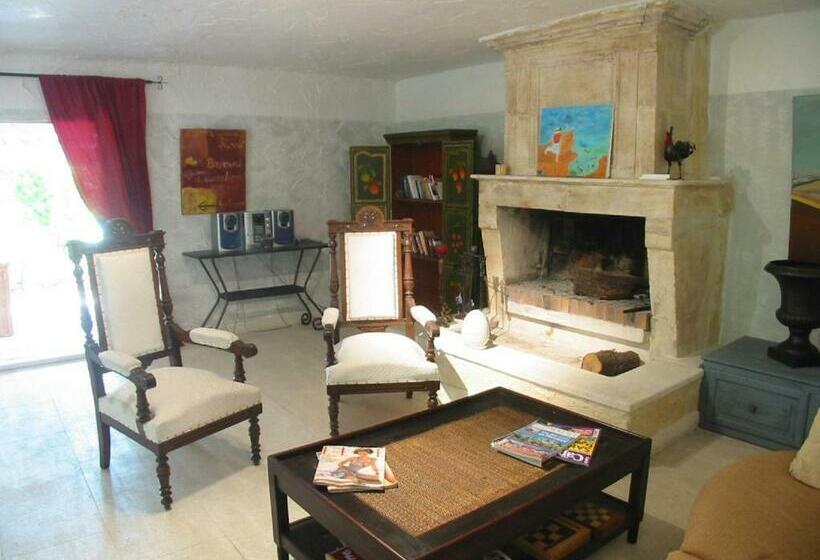 침실 3개 아파트, Mas De Shogol