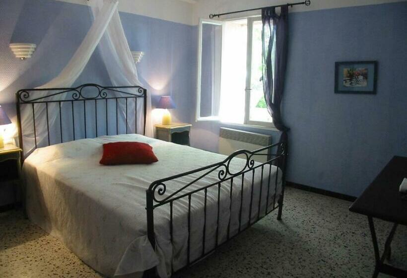 Апартаменты 3 Спальни, Mas De Shogol