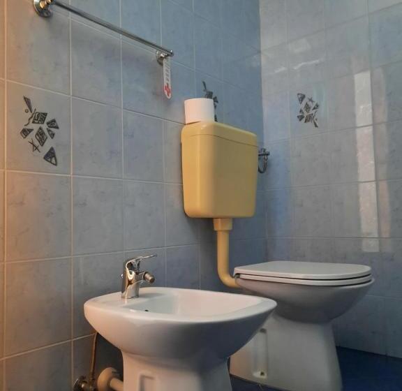 اتاق استاندارد, Rooms čehovin