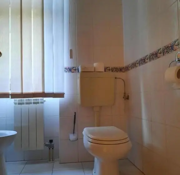 اتاق استاندارد, Rooms čehovin