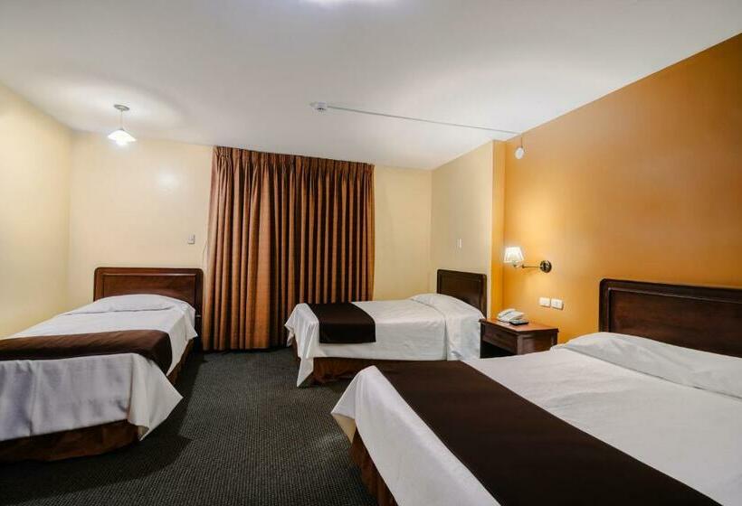 Номер Стандарт Трехместный, Cesar S Hotel La Merced