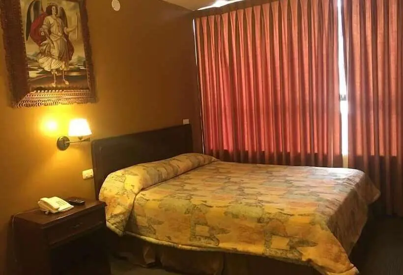 اتاق استاندارد یک نفره, Cesar S Hotel La Merced