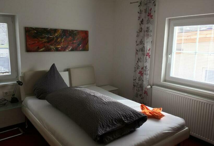Номер Стандарт Индивидуальный с Балконом, Frühstückspension Alpenrose Bed & Breakfast