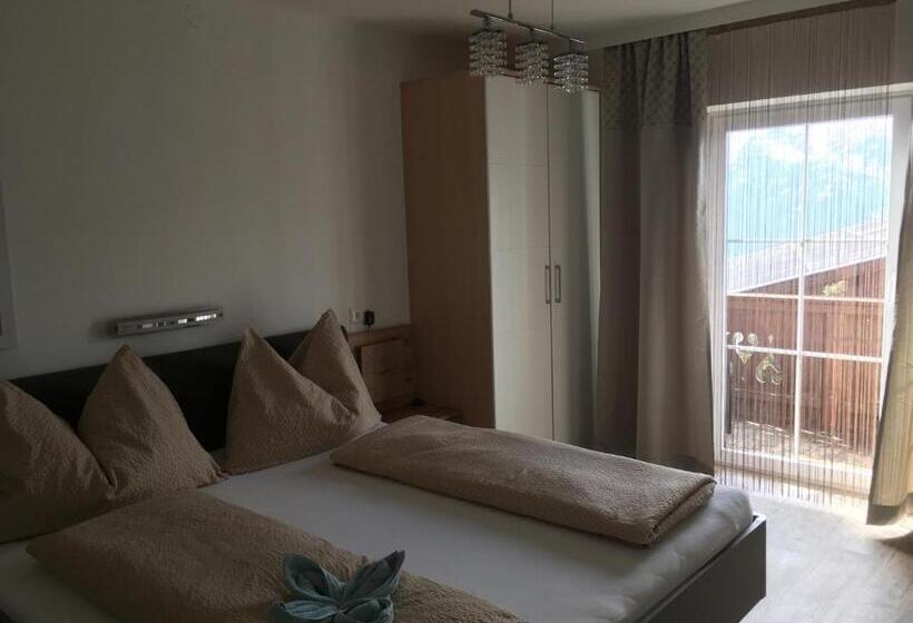 Номер Стандарт с Балконом, Frühstückspension Alpenrose Bed & Breakfast