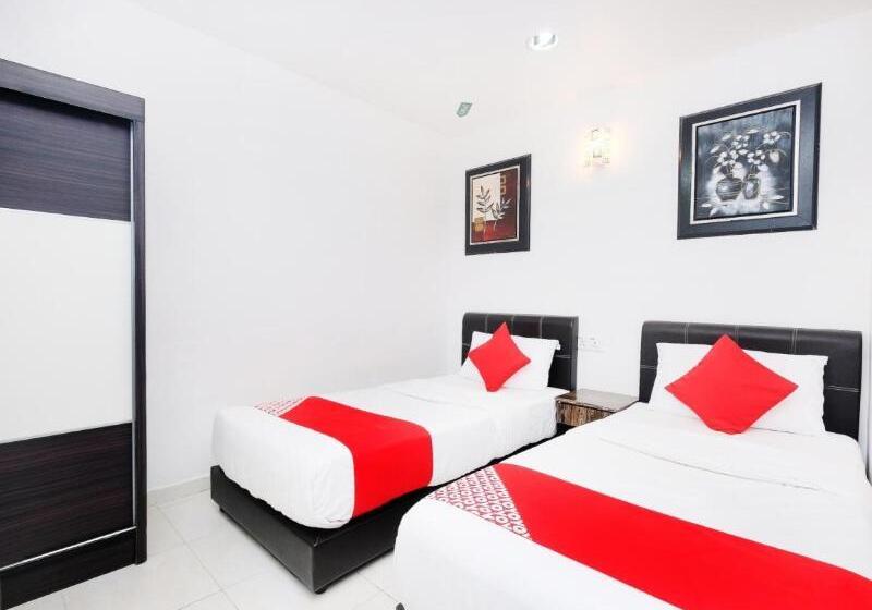 Номер Deluxe, Oyo 90364  Gemilang