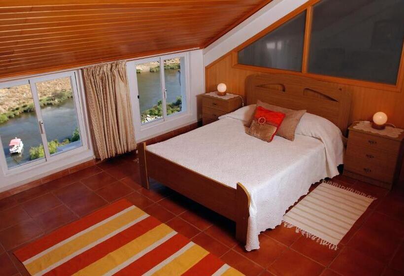 חדר סטנדרט לשלושה, Alojamentos Oasis