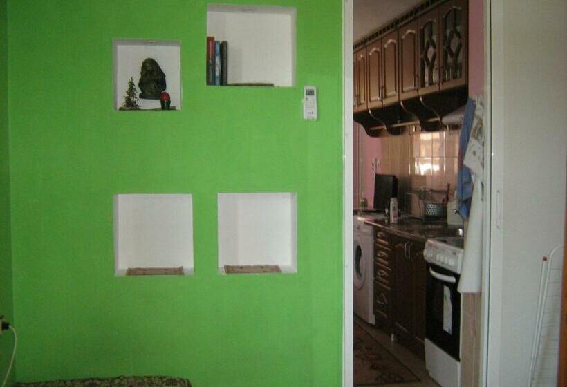 Lejlighed 1 Soveværelse, Apartment Nevena