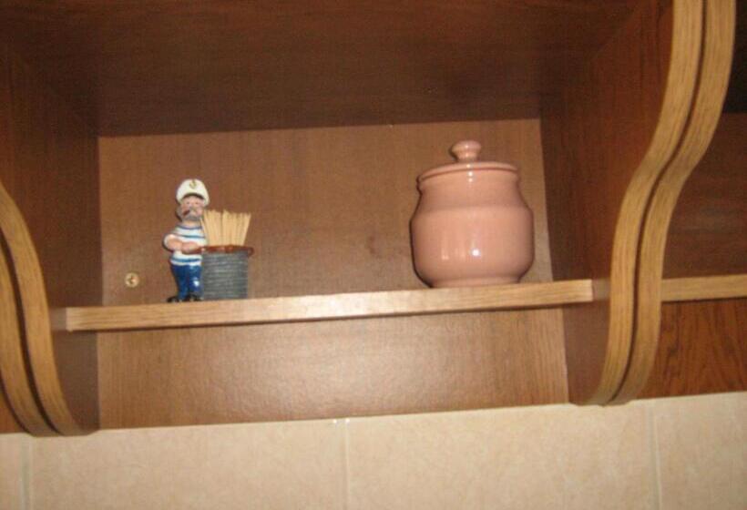 Lejlighed 1 Soveværelse, Apartment Nevena