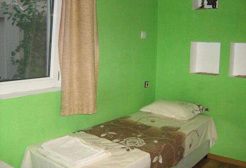 Lejlighed 1 Soveværelse, Apartment Nevena