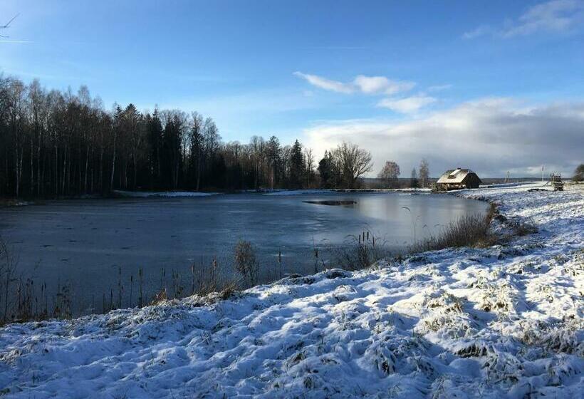 خانه 3 خوابه, Brīvdienu Māja Polīši