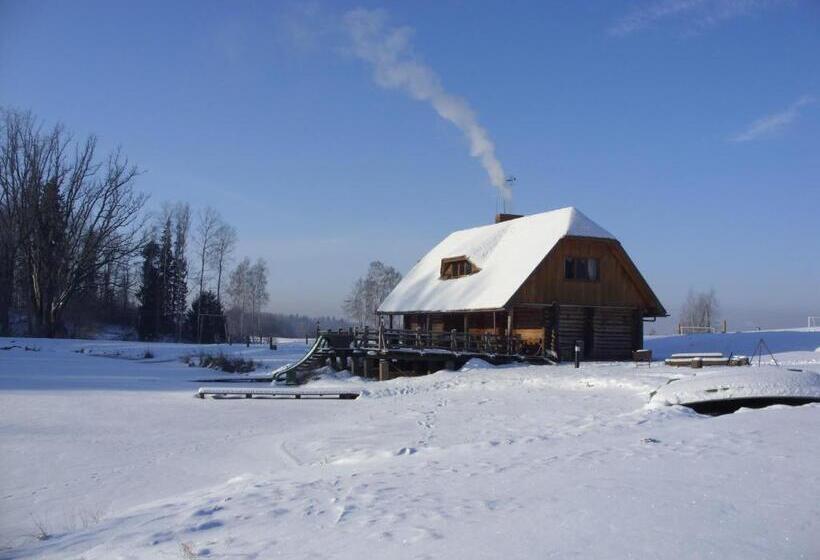 خانه 3 خوابه, Brīvdienu Māja Polīši
