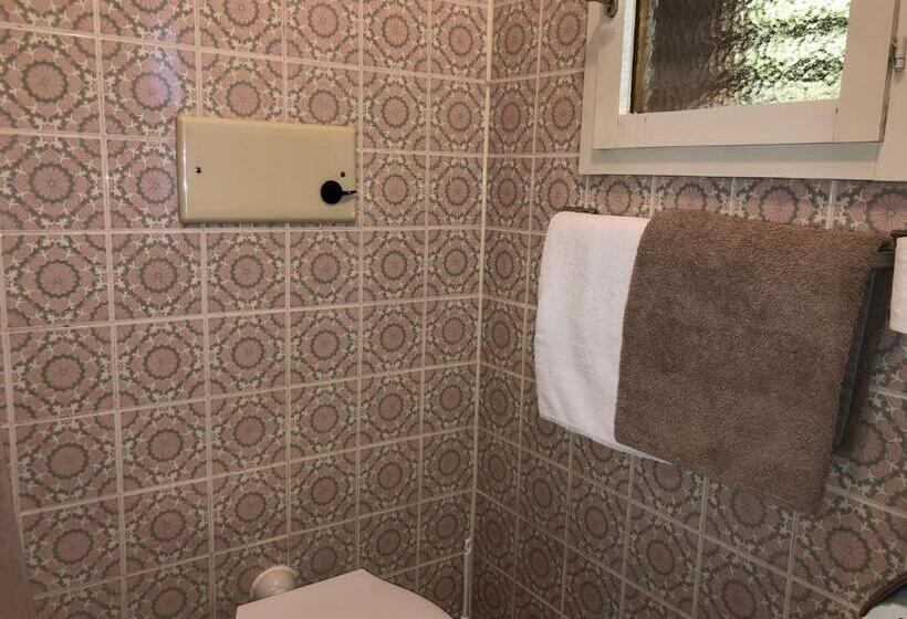 Comfort room with balcony, Gästehaus Am Kurparkweg