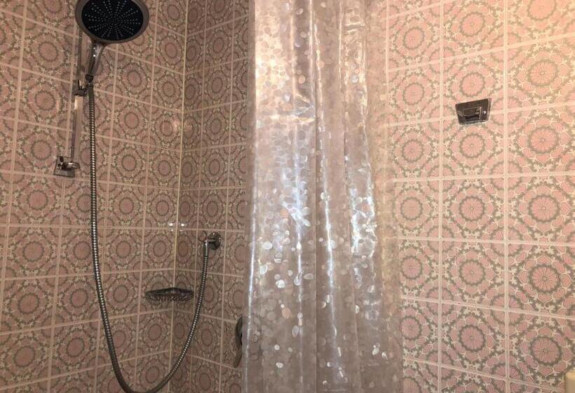 Comfort room with balcony, Gästehaus Am Kurparkweg