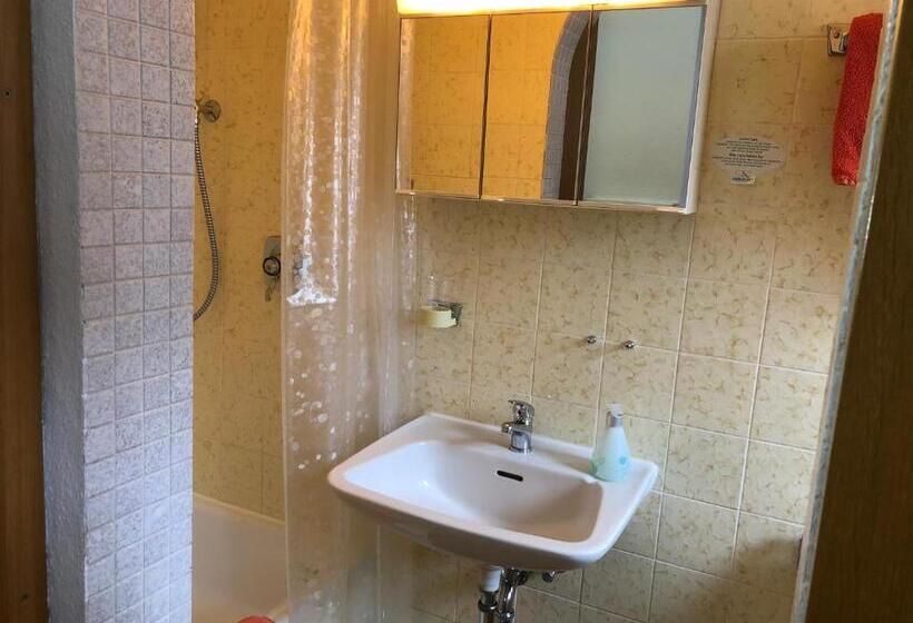 חדר אקונומי, Gästehaus Am Kurparkweg