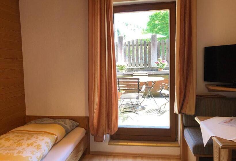 חדר יחיד עם טרסה, Gästehaus Am Kurparkweg