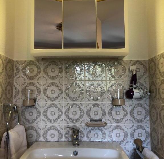 חדר סטנדרט עם מרפסת, Gästehaus Am Kurparkweg