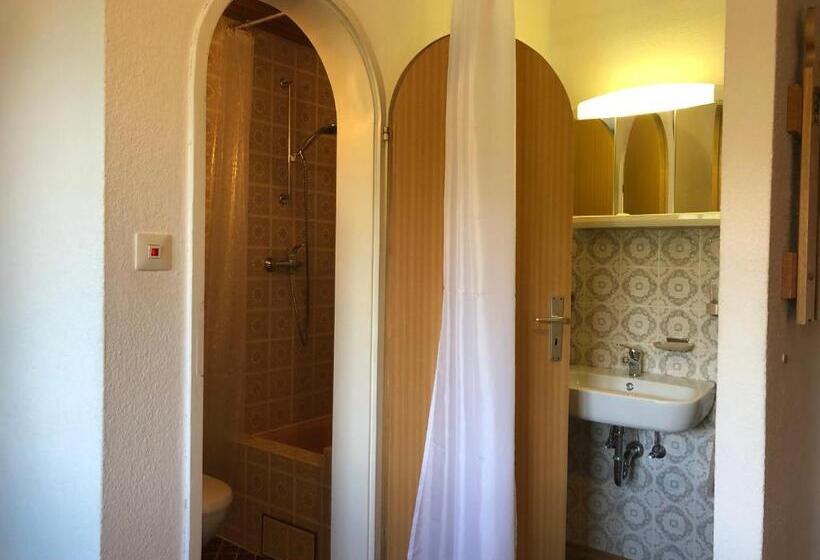 חדר סטנדרט עם מרפסת, Gästehaus Am Kurparkweg