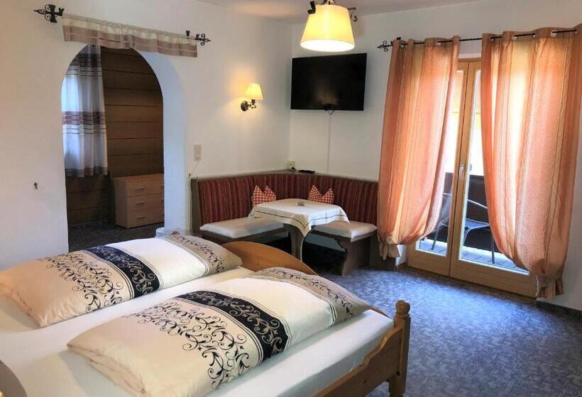 Comfort room with balcony, Gästehaus Am Kurparkweg