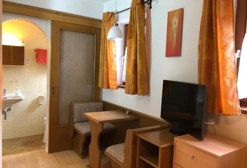 חדר אקונומי, Gästehaus Am Kurparkweg