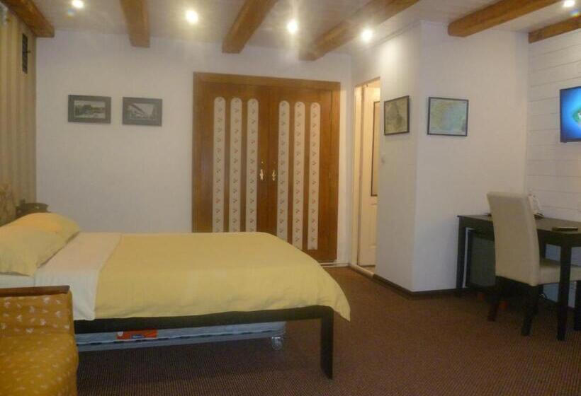 Номер Стандарт, Guesthouse Postavarului