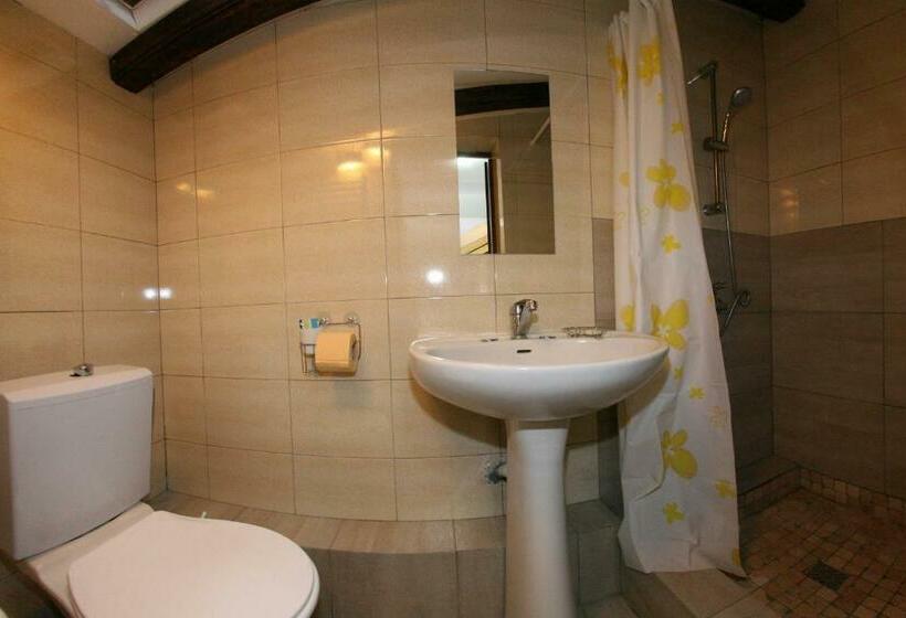 标准间带阳台, La Buni Busteni