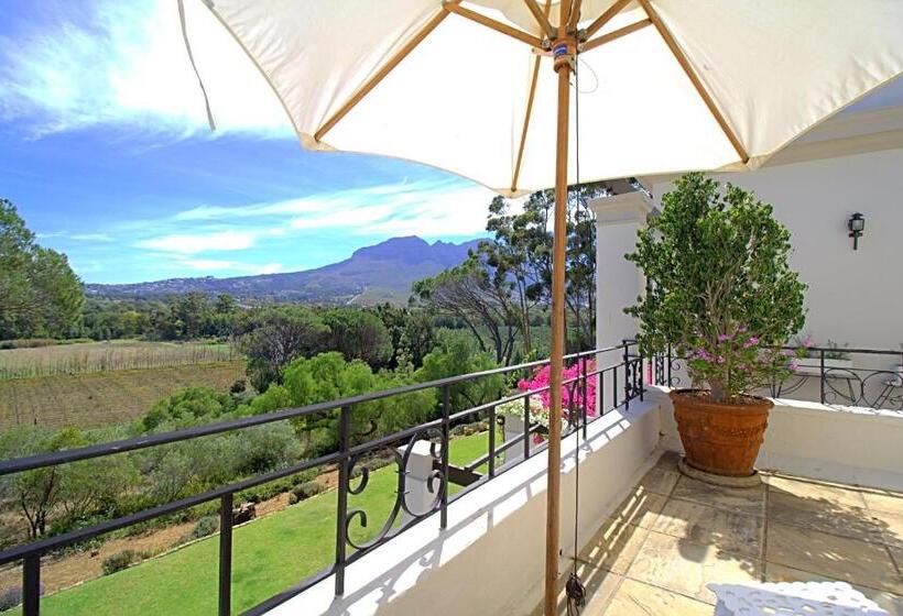 标准间, Morton Manor