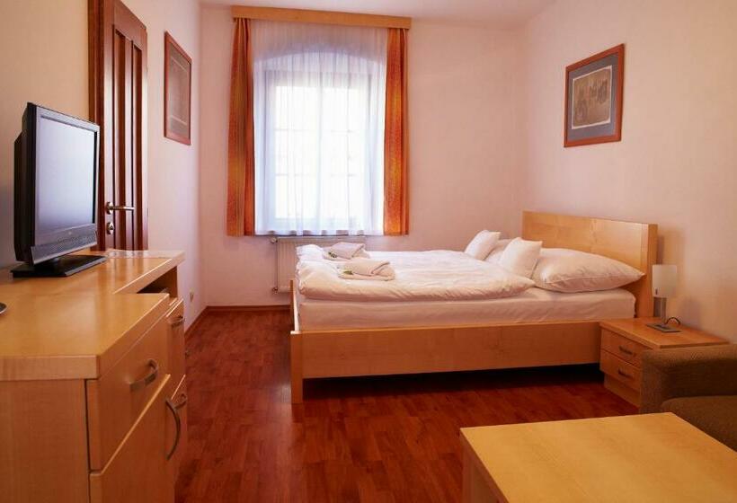 Номер Стандарт, Penzion Na Ostrově